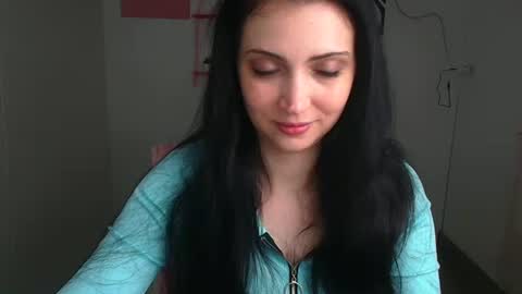 Snapshot of karyna_joy chatting on April 28, 2026, 11:26 am Karyna online show from April 28, 2026, 11:26 am