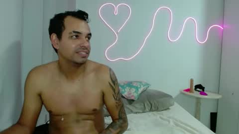 Tamires e Maicon online show from January 30, 2025, 8:21 pm