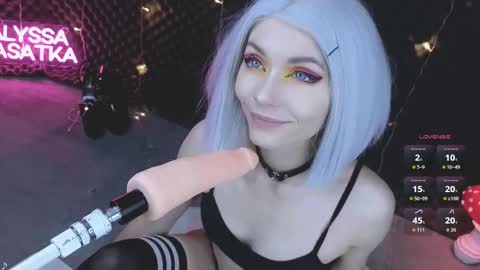 ALYSSA                online show from December 21, 2025, 6:59 pm