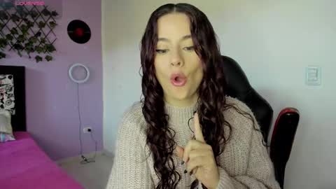 kassandra james online show from January 20, 2025, 11:35 am