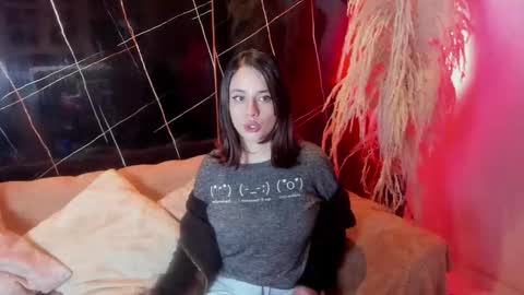 kassandra james online show from February 3, 2026, 1:27 pm