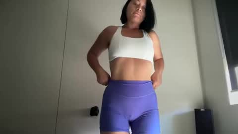 Kat online show from December 9, 2024, 6:34 am