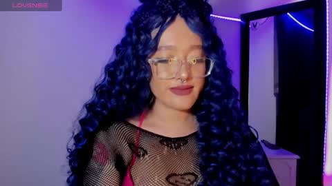 Alicia online show from February 1, 2025, 1:23 am