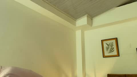 kat paradisse online show from April 17, 2026, 11:46 am