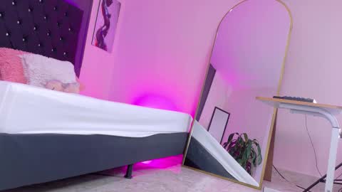 kataaleya__12 online show from January 17, 2026, 11:59 am