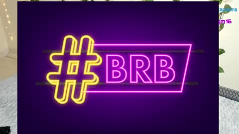 katacollins_7 online show from January 7, 2025, 10:19 pm