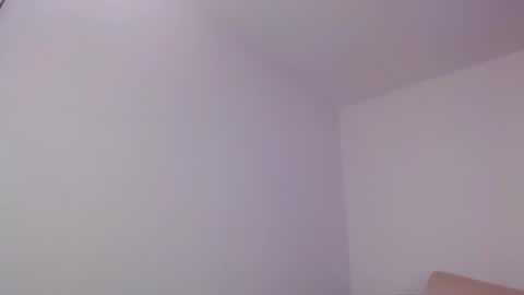 katalinaferreirax online show from February 25, 2025, 7:42 am