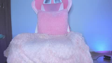Snapshot of katalinaferreirax chatting on May 27, 2026, 1:57 am katalinaferreirax online show from May 27, 2026, 1:57 am