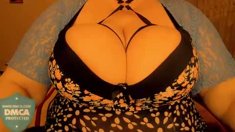 Snapshot of katarinameggan chatting on June 18, 2026, 11:42 pm KatarinaMeggan me live in Ukraine online show from June 18, 2026, 11:42 pm