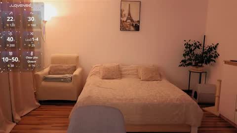 kate124680 online show from January 11, 2026, 10:37 pm