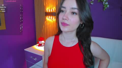 Kate online show from December 18, 2024, 8:25 pm