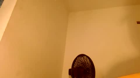 kathe.  bigtits online show from April 19, 2026, 2:33 am