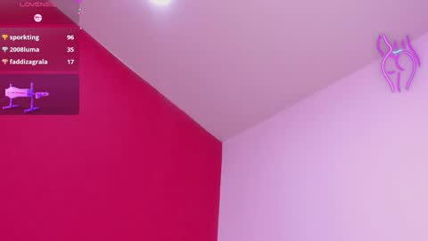 Kate  online show from January 17, 2025, 2:18 pm