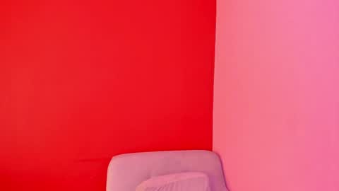 Kate  online show from April 24, 2026, 10:28 am