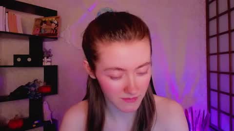 Kate online show from December 18, 2024, 5:15 am