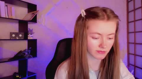 Kate online show from January 17, 2025, 8:13 am