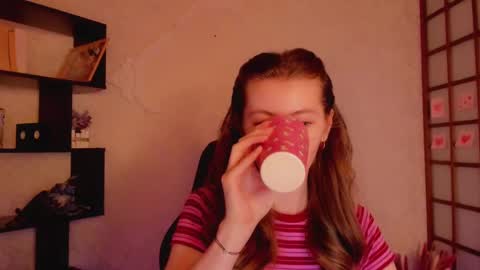 Kate online show from February 14, 2025, 5:41 am