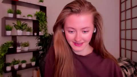 Kate online show from October 1, 2025, 3:01 am