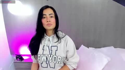 Snapshot of kate_evans1 chatting on July 7, 2026, 10:41 am Kate Evans online show from July 7, 2026, 10:41 am
