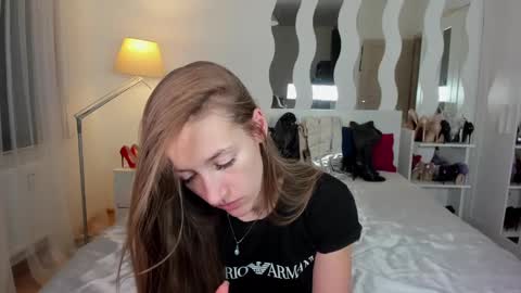 kate_redgar online show from December 27, 2024, 6:31 pm