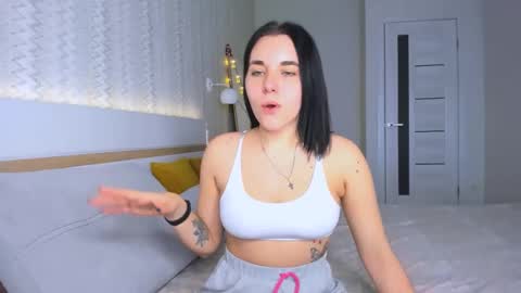 KATE online show from January 24, 2025, 6:14 am