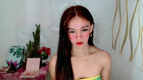 Kate online show from December 25, 2024, 5:26 am