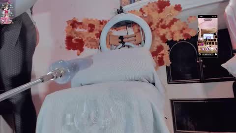 Snapshot of kate_yoshy chatting on September 11, 2025, 10:04 am kate the pink girl online show from September 11, 2025, 10:04 am