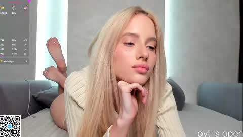    online show from April 22, 2026, 9:05 pm