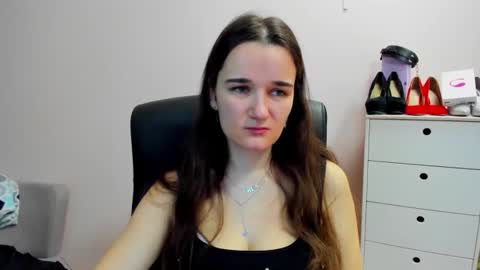 Kate  online show from January 18, 2026, 8:40 am