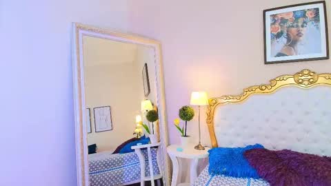 katee Martinez online show from October 13, 2025, 7:14 pm