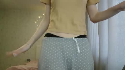 Kate Bunny online show from February 20, 2025, 9:11 am