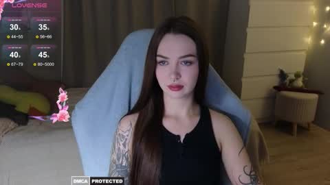 Im Kate  online show from November 25, 2025, 1:00 pm