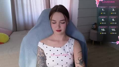 Im Kate  online show from May 21, 2026, 12:56 pm