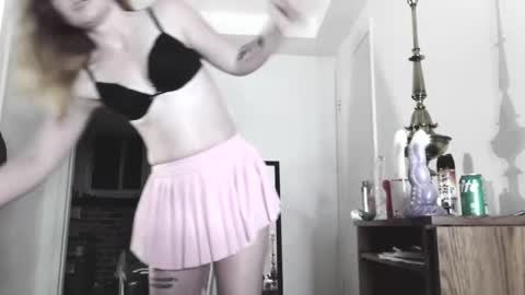 Kateloveforever online show from September 21, 2025, 6:26 am