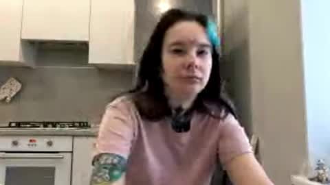 Snapshot of katelynnjenness chatting on March 9, 2026, 6:28 am Milana online show from March 9, 2026, 6:28 am