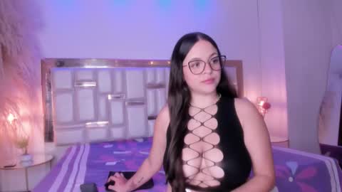 KateMoorex online show from February 7, 2026, 11:58 am