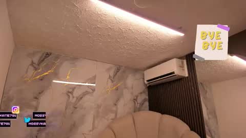 Im Katherine but call me Kate  online show from March 29, 2026, 12:05 pm