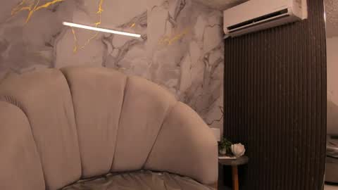 Im Katherine but call me Kate  online show from April 23, 2026, 11:53 am