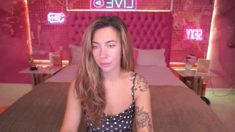 Kate online show from November 3, 2025, 6:47 am