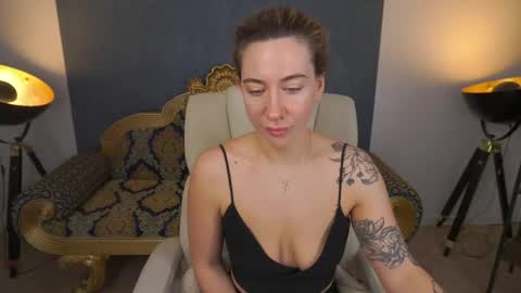 Kate online show from April 27, 2026, 5:49 am