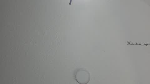 love meeee online show from February 6, 2025, 3:20 pm