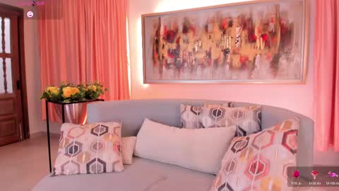 K A T E  online show from March 1, 2025, 4:54 pm