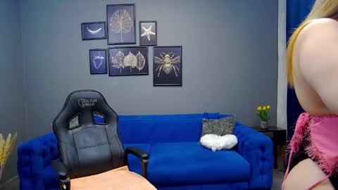 Kate online show from January 24, 2025, 6:25 pm