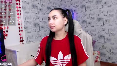 Kate online show from March 11, 2025, 8:20 am