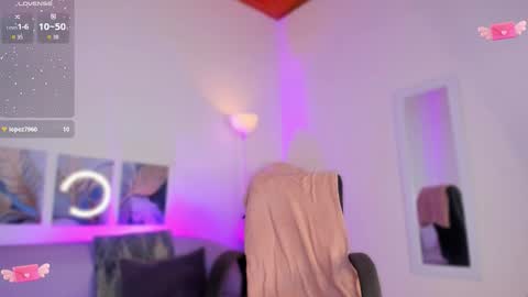 kathe_littlee online show from November 26, 2025, 4:30 pm