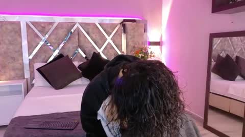 KatheGomez  online show from May 23, 2026, 3:01 am