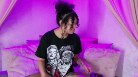 KatheGomez  online show from June 6, 2026, 2:49 am