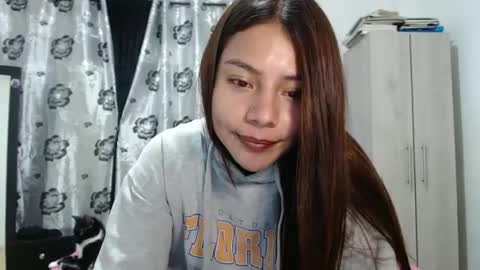 katherine_rodas2 online show from December 15, 2024, 8:36 pm
