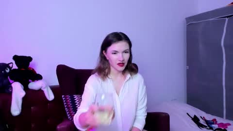 Katherine online show from September 19, 2025, 3:56 pm