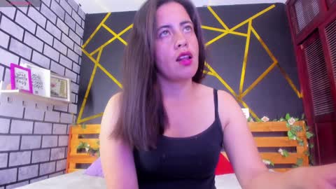 Paola online show from December 27, 2024, 4:10 pm